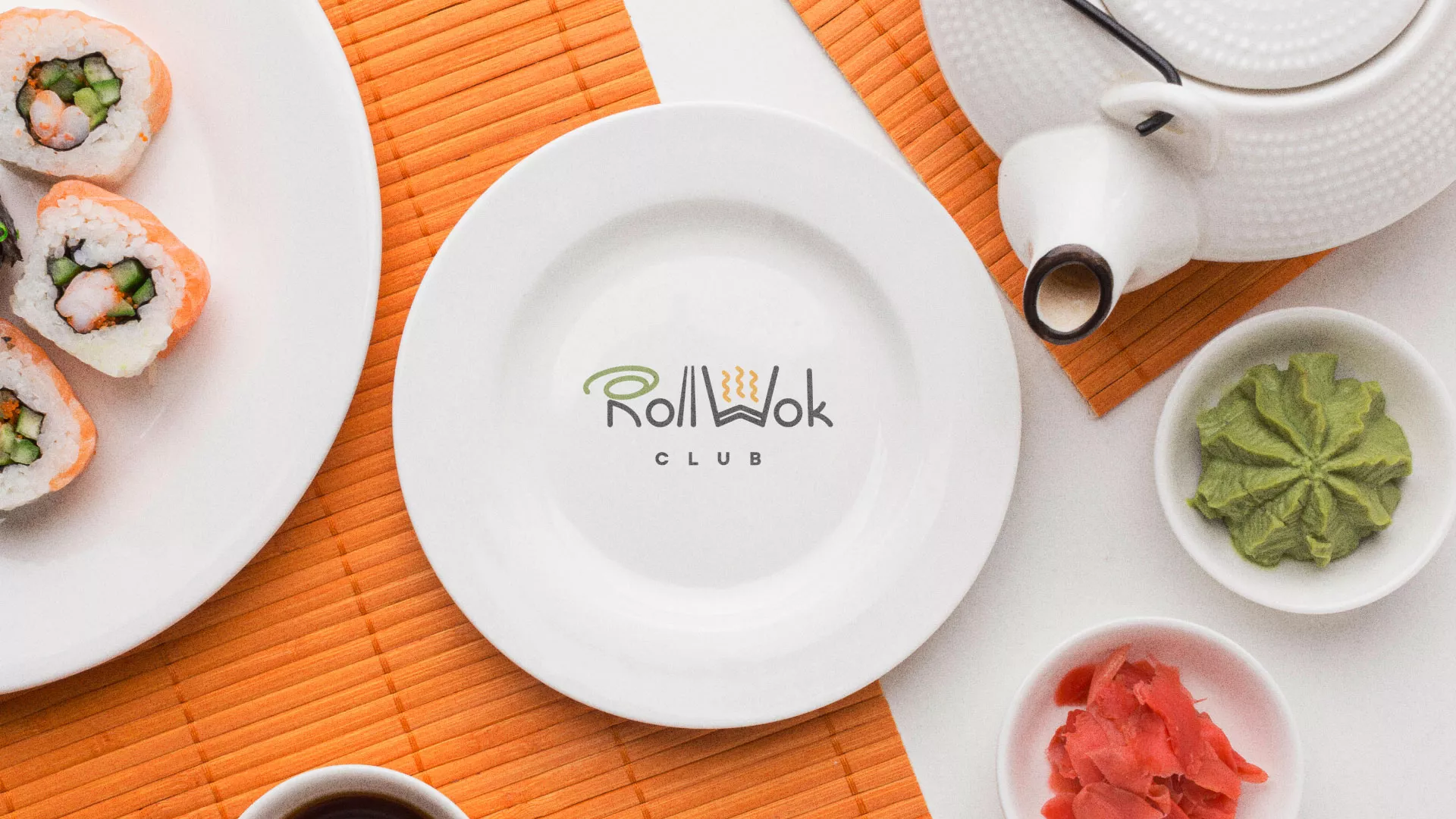 Разработка логотипа и фирменного стиля суши-бара «Roll Wok Club» в Электростали